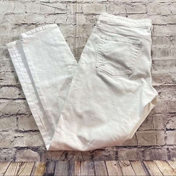 Gap Jeans Women's Sz.10/30 White Skinny Fit Distressed Denim Rockstar - Picture 3 of 4